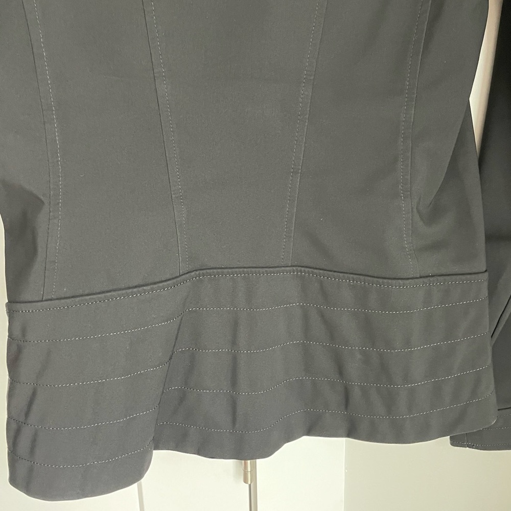 North Face Light Jacket - Picture 5 of 5